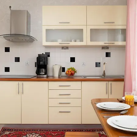 Atmospheric In A Mountain By Renters Apartament